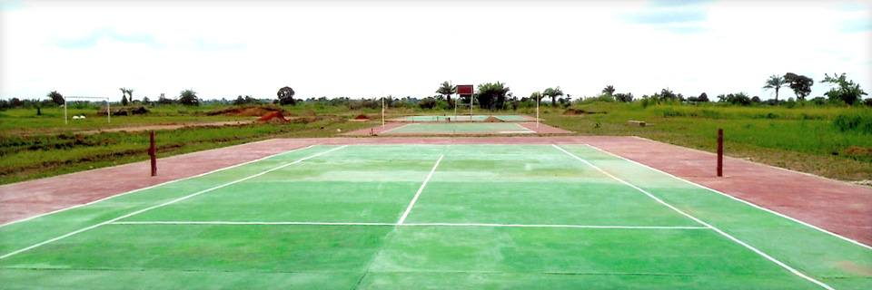 Complexe omnisport de la Fondaka : terrains de tennis